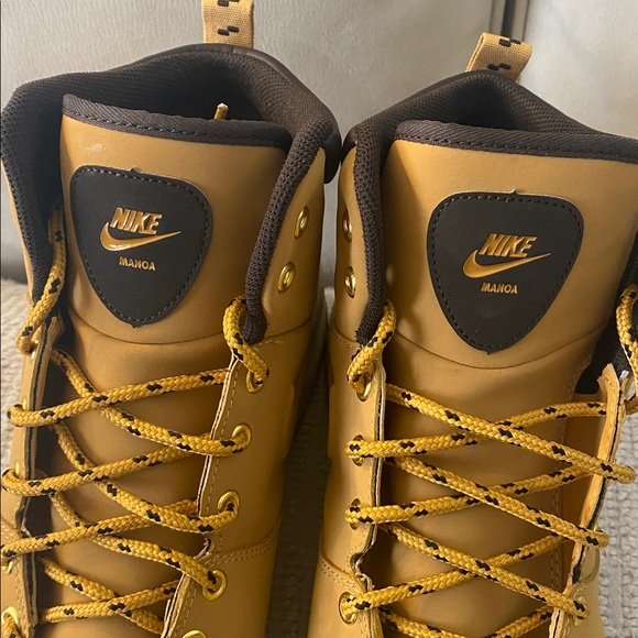 New Men’s Nike Manoa Leather Boots Haystack Size 12 NWOB main image 6